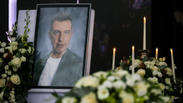 «Как смириться и жить дальше?» — Звезды на прощании с Сергеем Соседовым