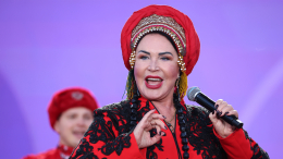 «Разнеси там все!» — Бузова вспомнила первую встречу с Надеждой Бабкиной