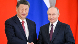 Владимир Путин поздравил Си Цзиньпина с 77-й годовщиной образования КНР