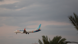 Напавший на командира экипажа Flydubai пилот учился в британском вузе