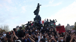 Протесты во Франции начали обретать масштабы национальной катастрофы