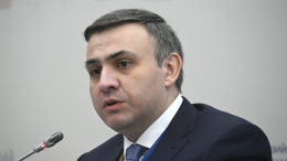 Министра ЕЭК Симоняна подозревают в причастности к делу о фальшивых сертификатах