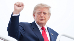 Дмитриев назвал историческим призыв Трампа сменить лидера Украины
