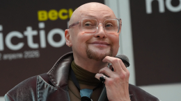«Укольчик в попу»: какие процедуры делает певец Шура перед выходом на сцену