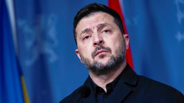 Отправят в тюрьму: кого хотят посадить на Украине за критику Зеленского
