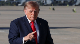 «Вы тупица»: Трамп раскритиковал журналиста за вопрос о новых санкциях против РФ