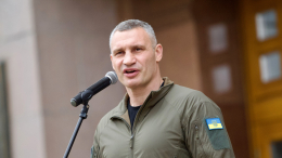«Отрубим руки, уши и головы»: Кличко пригрозил коррупционерам расправой