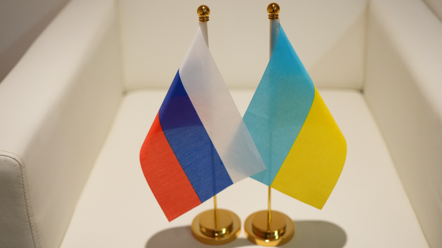 Ушаков: переговоры по Украине возобновятся после 4 ноября