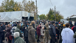 «Крупа есть, газ экономим»: гуманитарная миссия в Алешках помогает тем, кто отказался от эвакуации