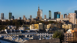 Экономика, армия и путь на Украину: почему за Польшу развернулась большая борьба